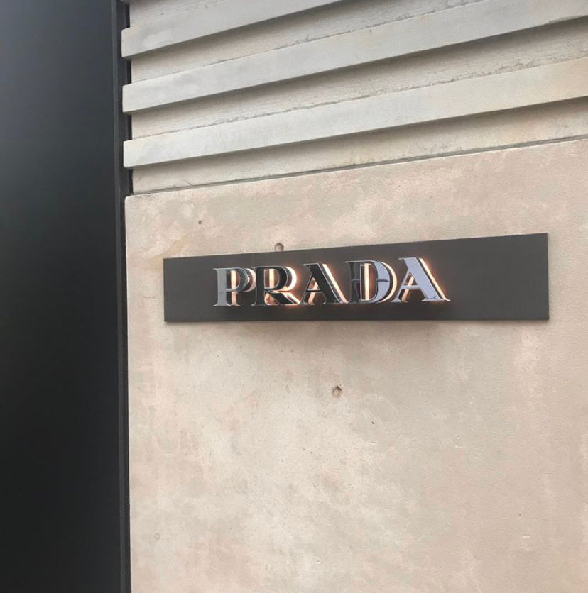 Prada 代購