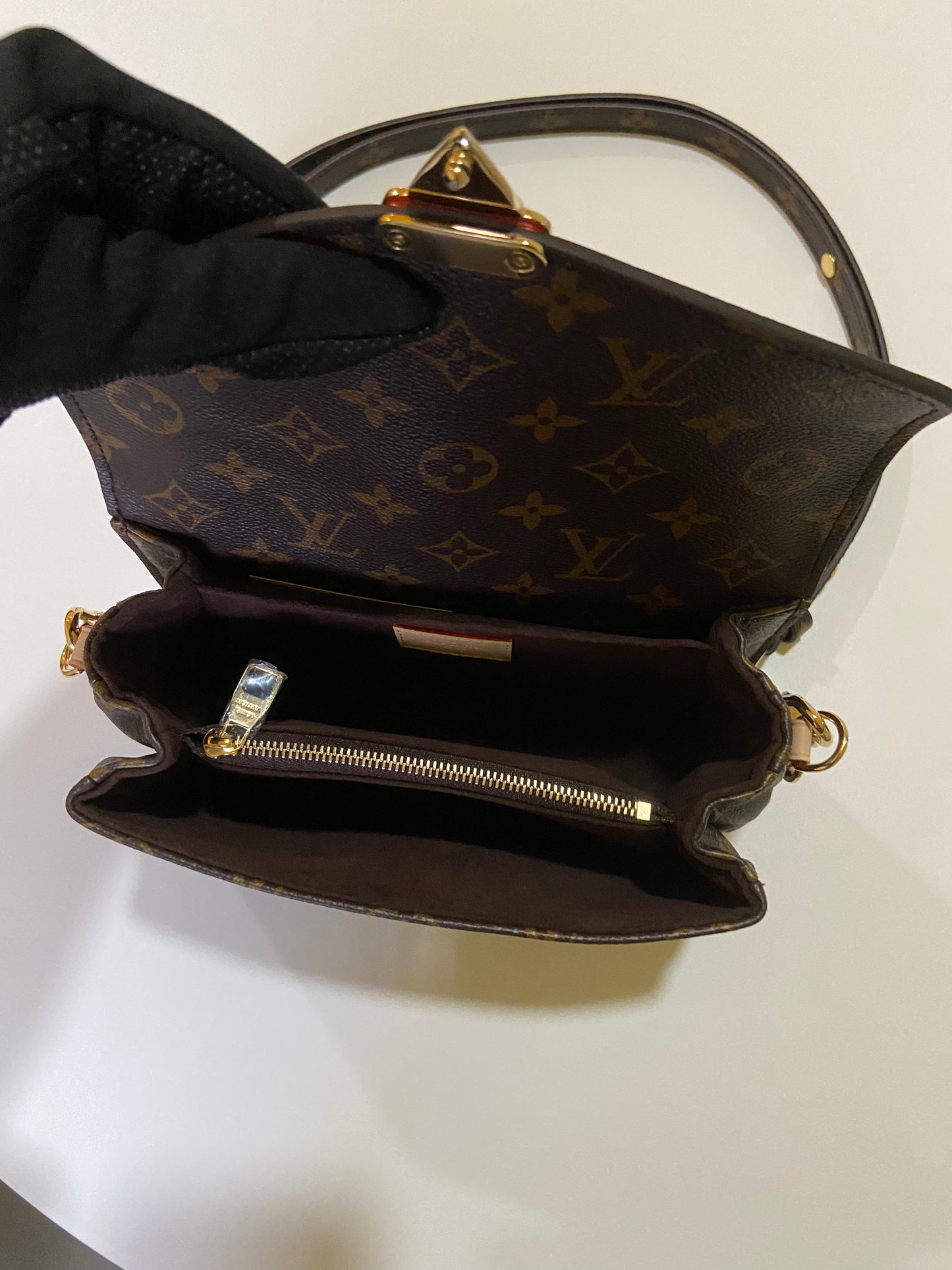 LV pochette metis M44875