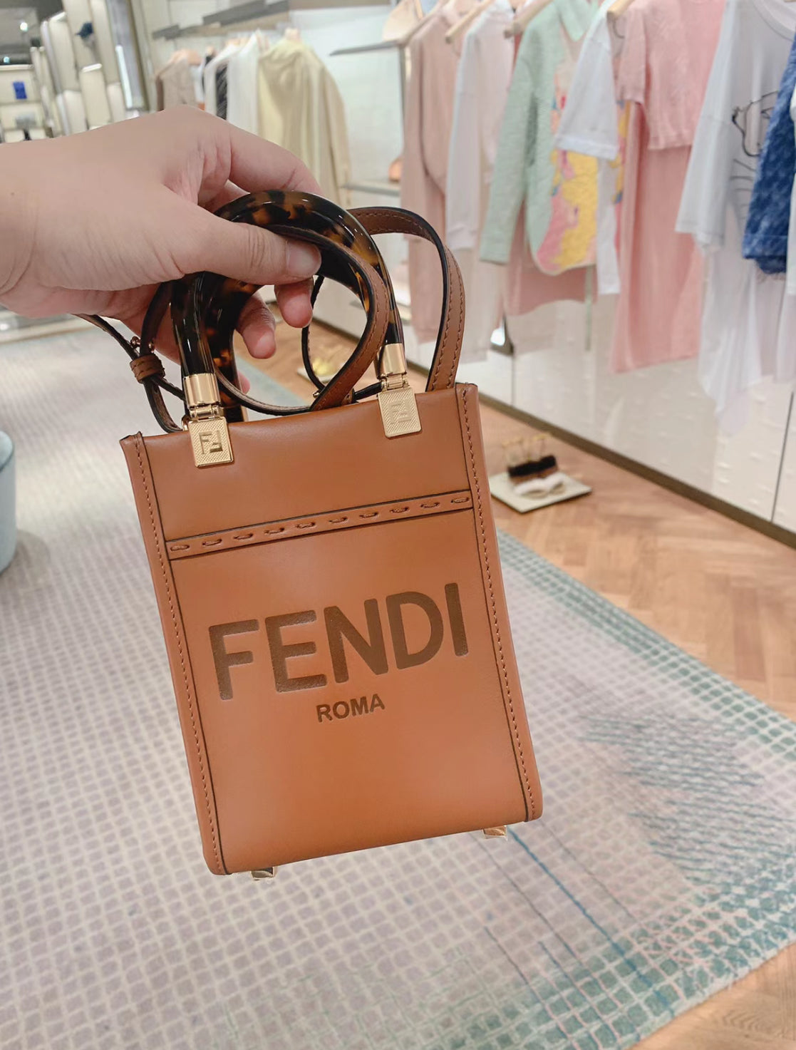 Fendi Sunshine 小托特